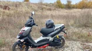 Siedliszcze: Zostawił motorower przed stacją paliw. Ukradł go 14-latek