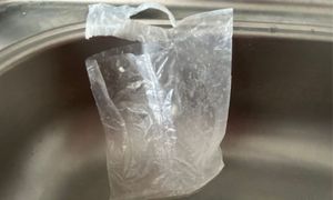 Gdzie wyrzucić woreczek po ryżu? Błąd jest nagminny