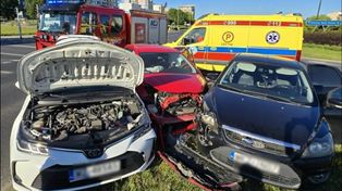 Lublin: Było czerwone, on jednak pojechał dalej. Doprowadził do wypadku na Czechowie