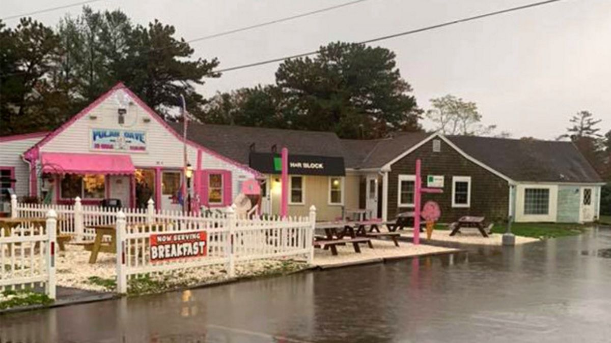 Mark Lawrence prowadzi lodziarnię Polar Cave od 19 lat