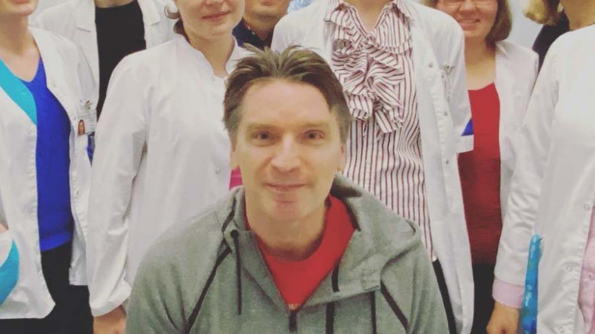 Tomasz Lis wrócił do formy po udarach. Lekarze mówili, że może mieć problem z chodzeniem, on przebiegł drugi maraton