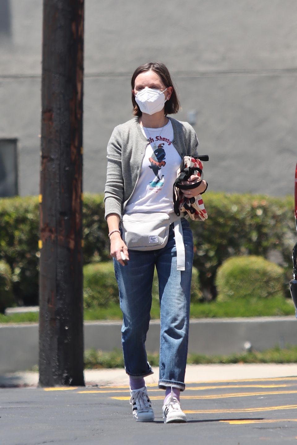 Calista Flockhart przyłapana podczas zakupów w Brentwood