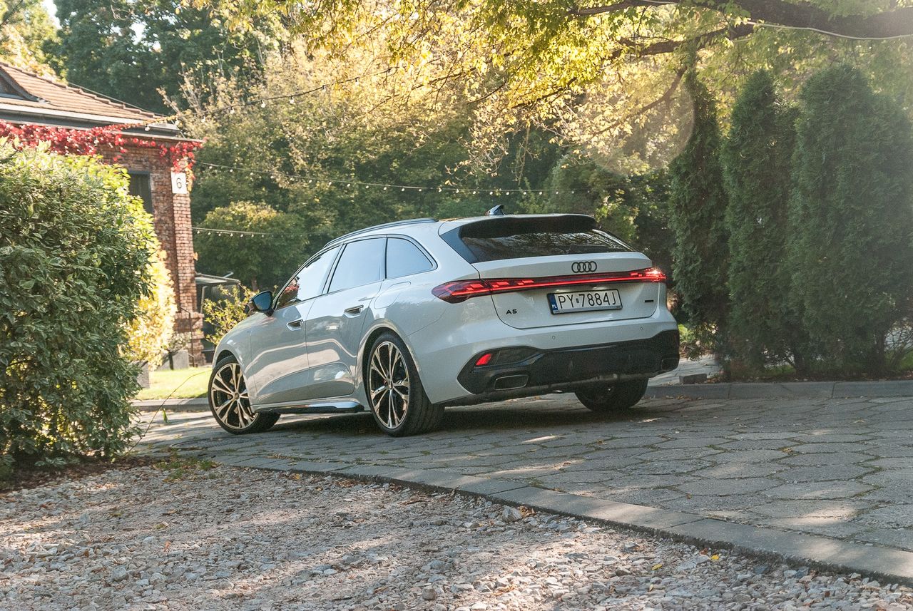 Test: Audi A5 Avant e-hybrid. 100 km ciszy