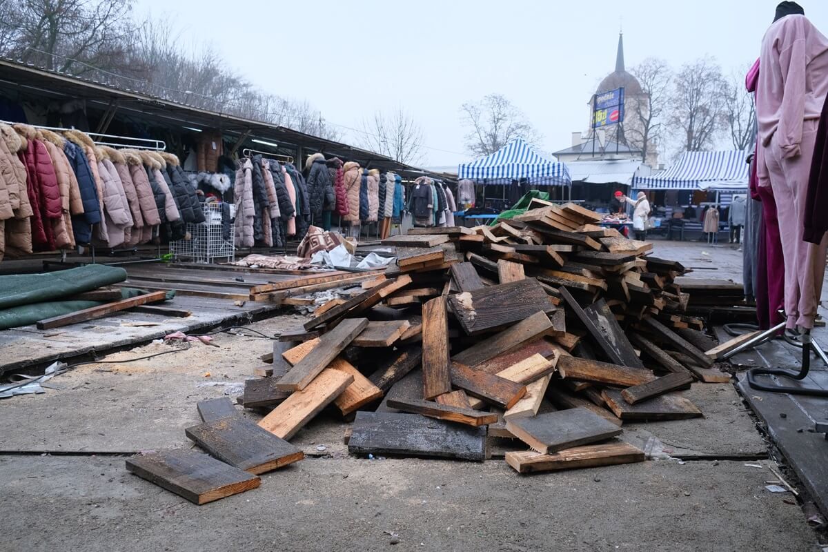 Likwidacja stoisk handlowych na targowisku przy ul. Ruskiej w Lublinie