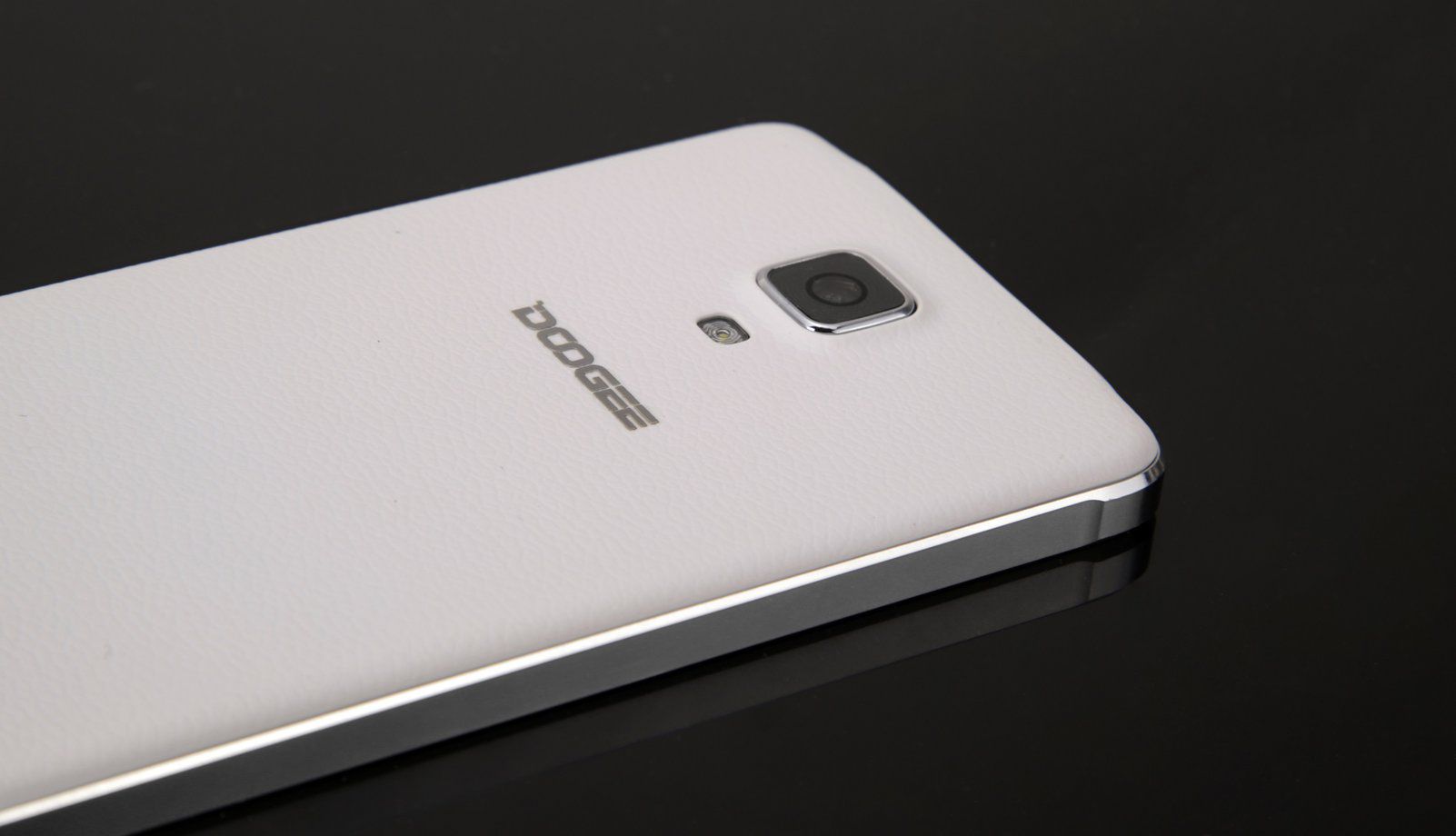 Doogee DG750 Iron Bone to metalowy smartfon za 549 złotych 2
