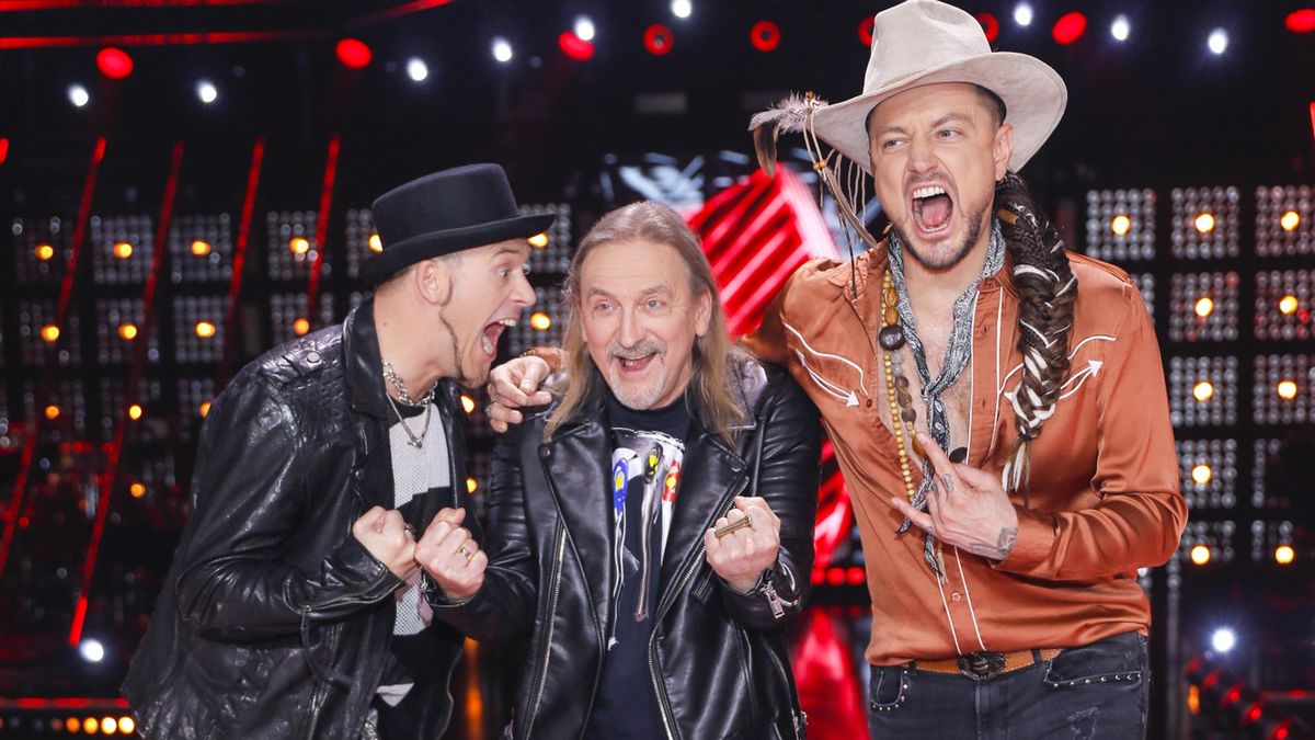 Marek Piekarczyk w środku 