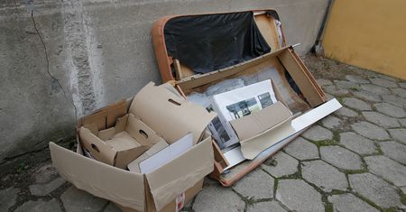 Wyrzuciła komodę, a razem z nią 42 tys. euro. Po czterech dniach nastąpił przełom