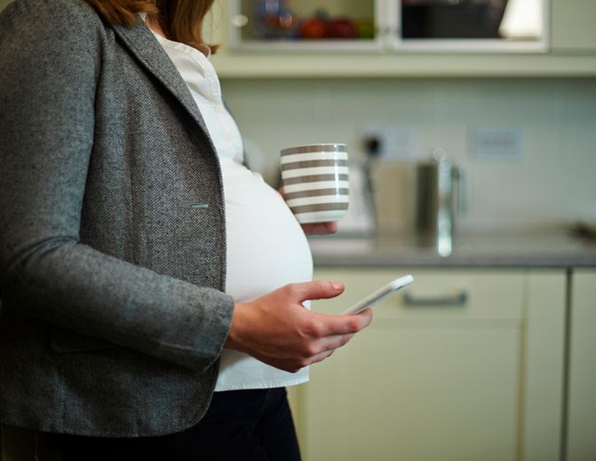 Kobieta udawała ciążę