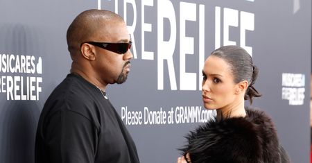 Kanye West widziany u boku SOBOWTÓRKI  Bianki Censori. Rozwód jednak wisi w powietrzu?