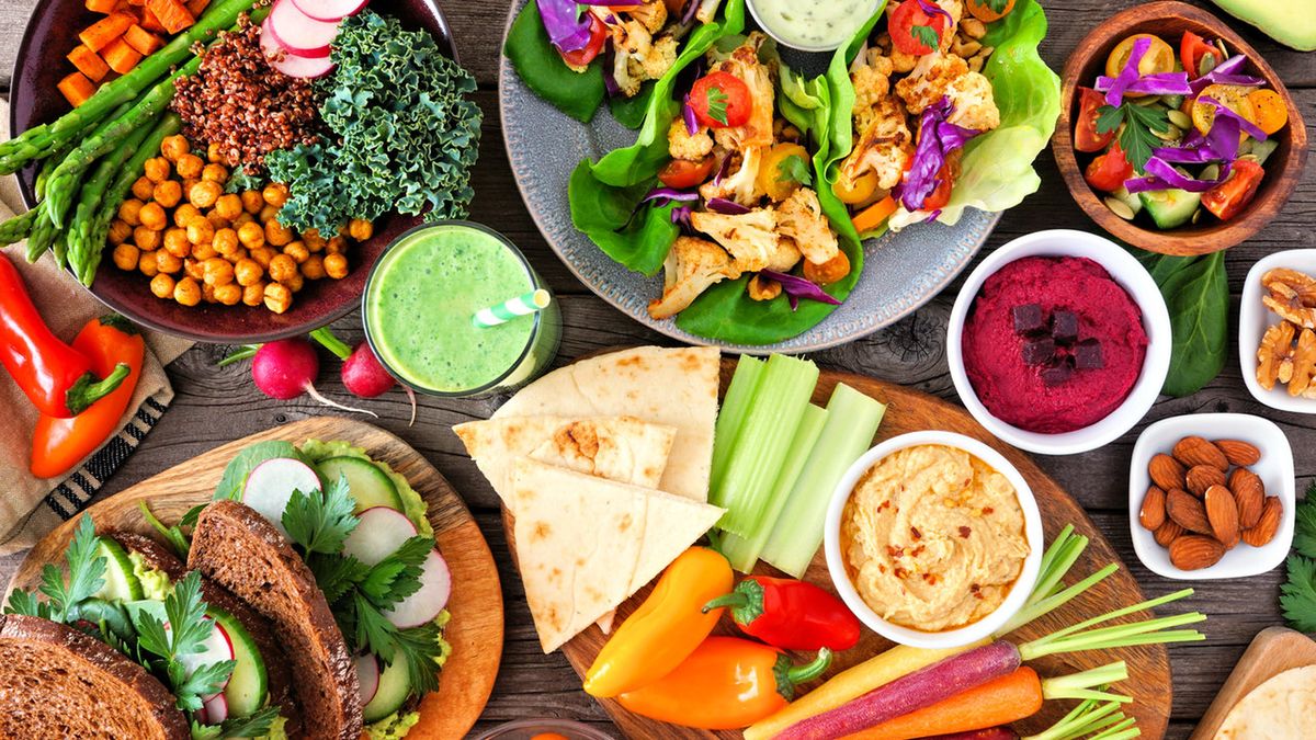 Odmiany wegetarianizmu są mniej lub bardziej restrykcyjne.