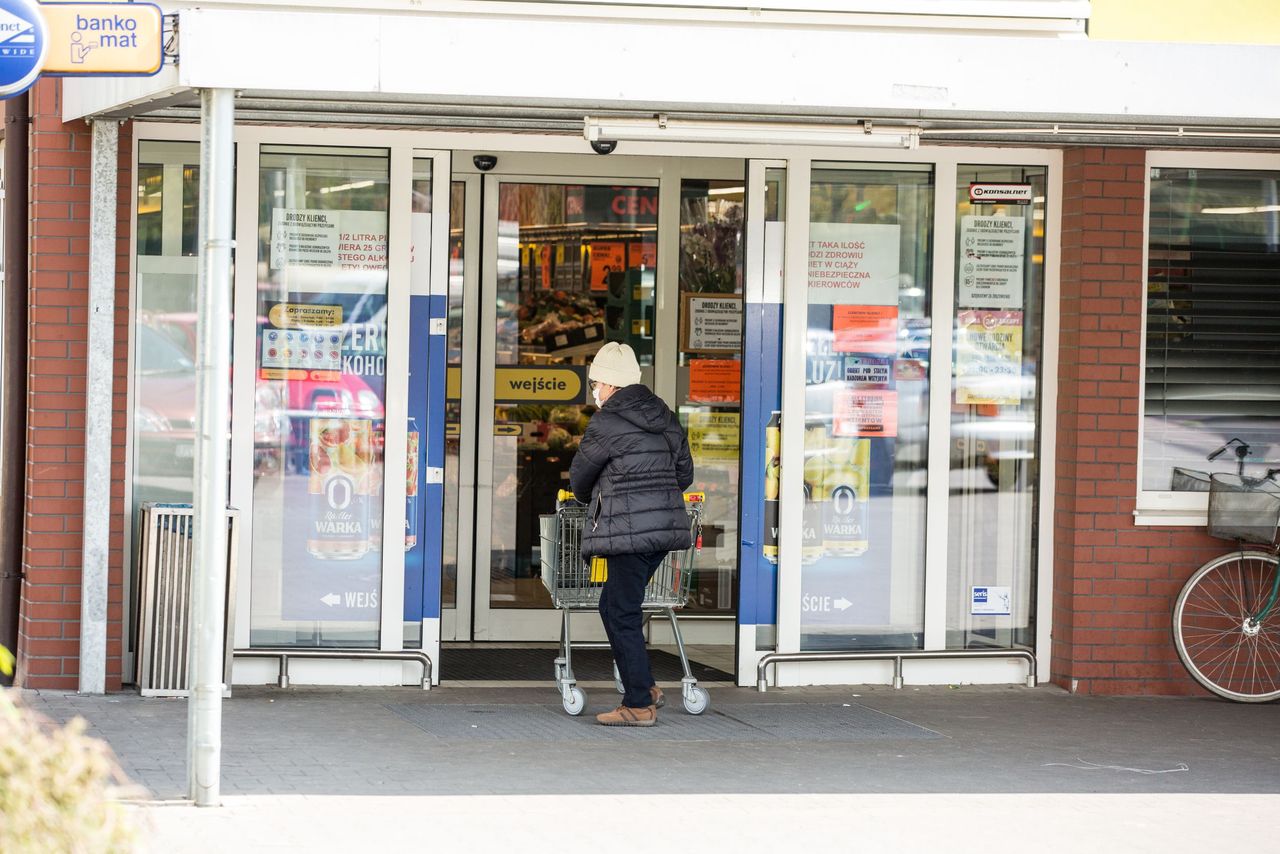 Czy niedziela 21 listopada jest niedzielą handlową? 