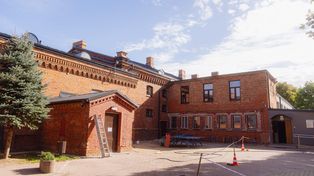 Miliony na remont płockiej "Szóstki". Odnowiona zostanie elewacja i szkolne wnętrza