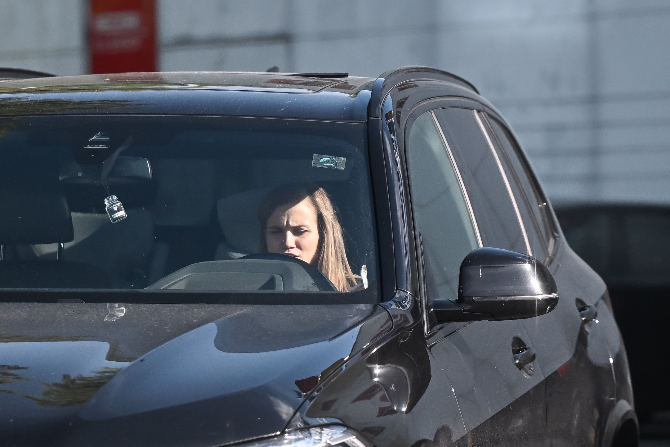 Agnieszka Kaczorowska zajada się kebabem