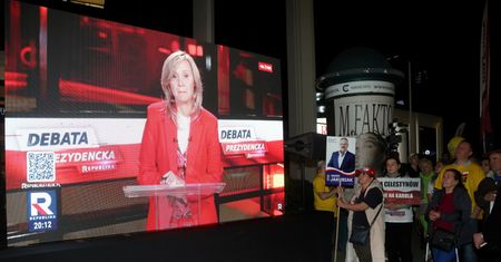 Republika liderem. Dzięki debacie prześcignęli wszystkich
