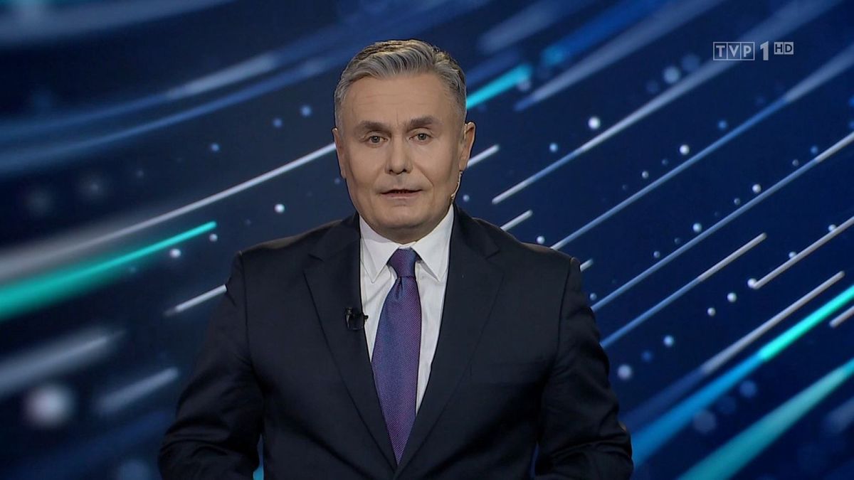 Marek Czyż prowadzi w TVP program "19:30"
