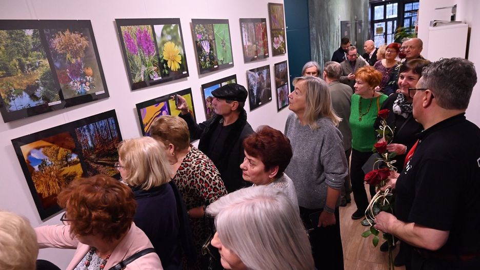 Wernisaż wystawy fotografii w Centrum Aktywności Seniora