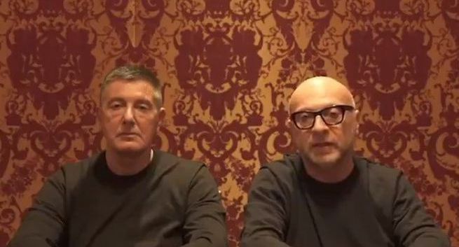 Szefowie Dolce&amp;Gabbana przepraszają Chińczyków za rasistowskie reklamy (wideo)