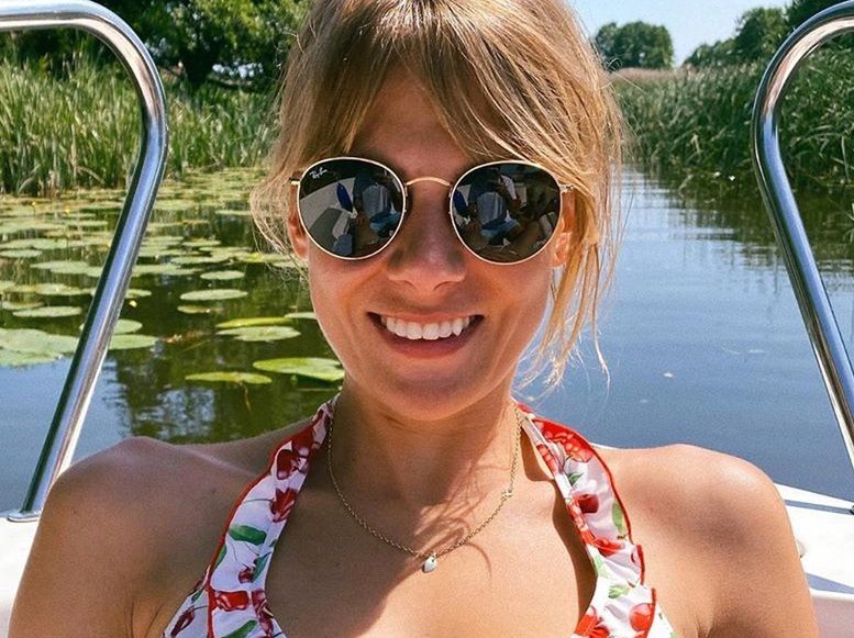 Marta Wierzbicka korzysta z pogody. Pokazała się fanom w bikini