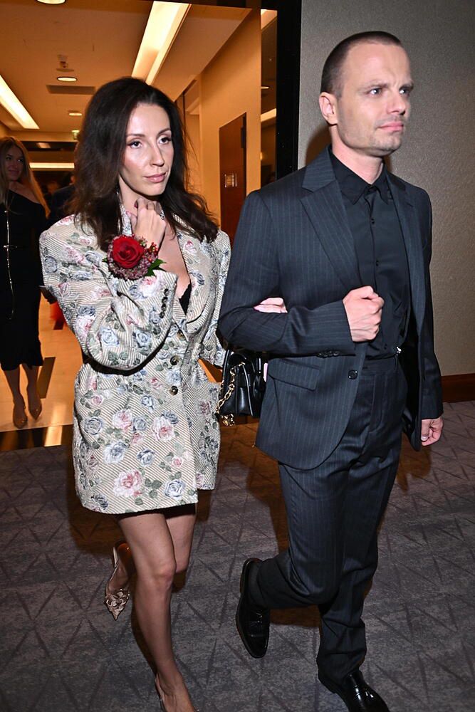 Marcin Hakiel bryluje na salonach z nową ukochaną