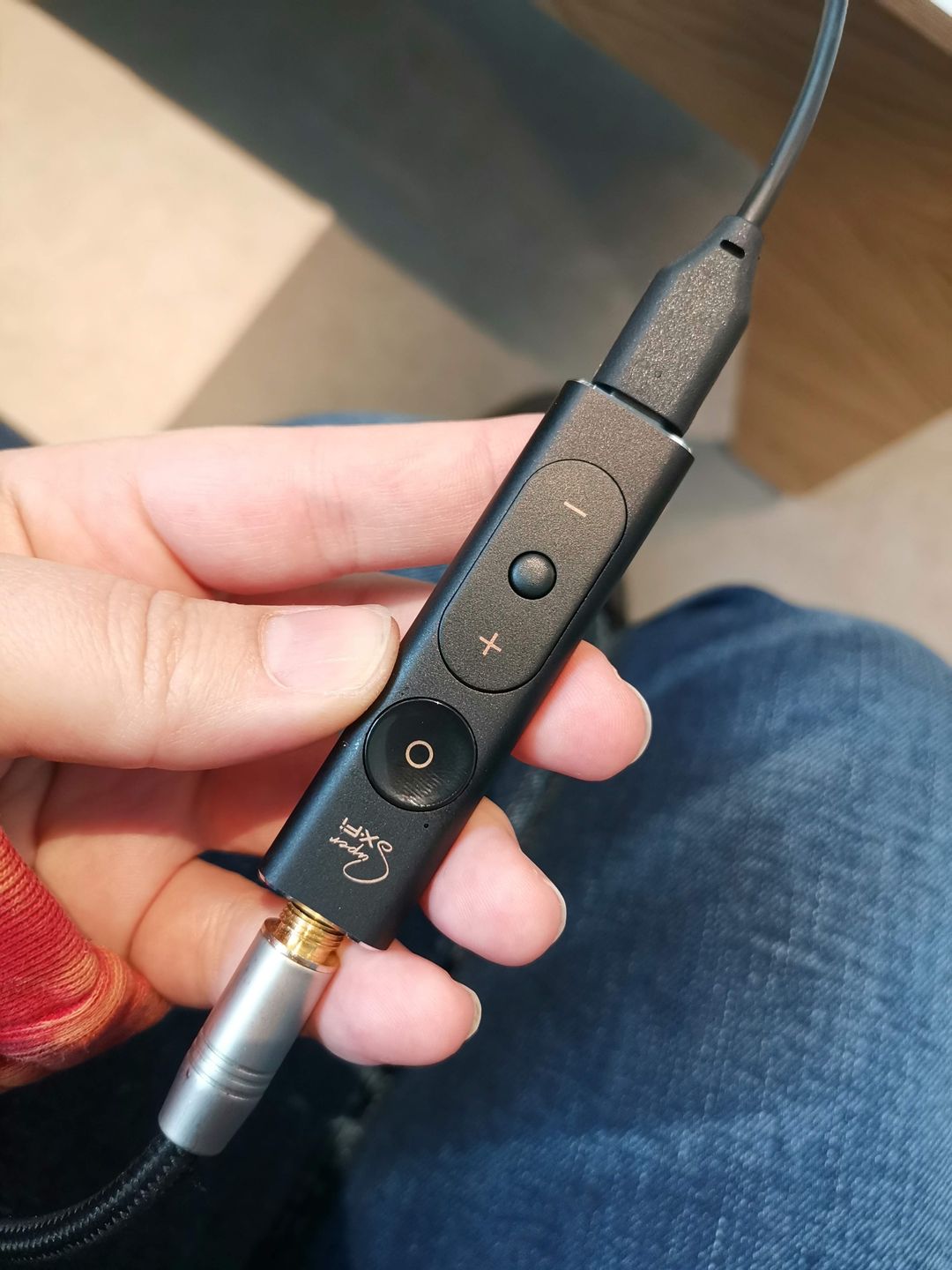 SXFI AMP na żywo wygląda tak