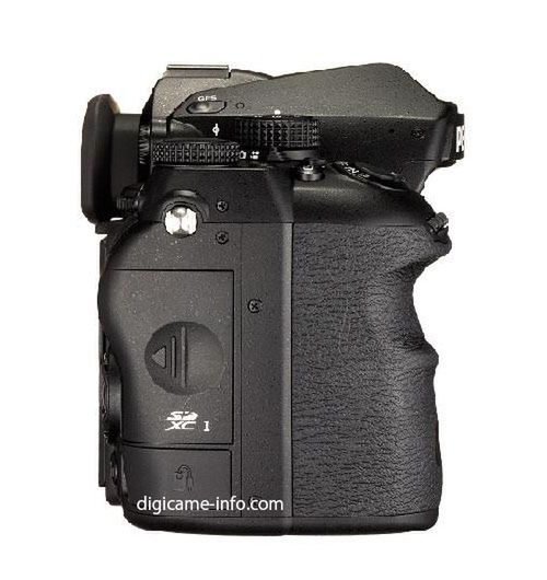 Wyciekły zdjęcia aparatu, na który czekamy od lat. Tak ma wyglądać pełnoklatkowy Pentax K-1 4