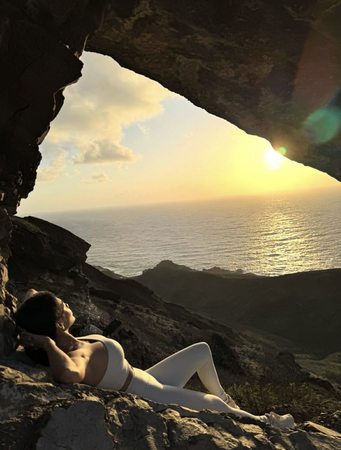 Nicole Scherzinger eksponuje smukłą sylwetkę na Hawajach 