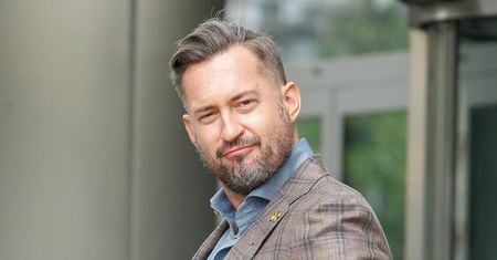Co za stylizacja! Prokop pokazał, jak wyglądał przed laty. Pamiętacie?