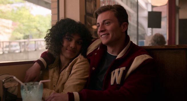 Netflix pokazał oficjalny zwiastun serialu „To nie jest OK”