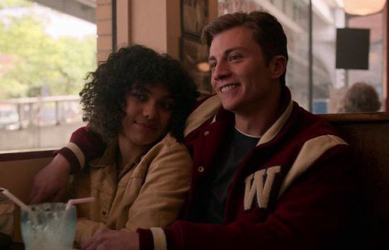 Netflix pokazał oficjalny zwiastun serialu „To nie jest OK”