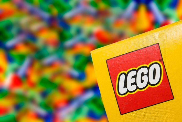 Gorące newsy z odległej galaktyki! Nadlatują zestawy LEGO® Star Wars™ inspirowane filmem „Gwiezdne Wojny: Ostatni Jedi”