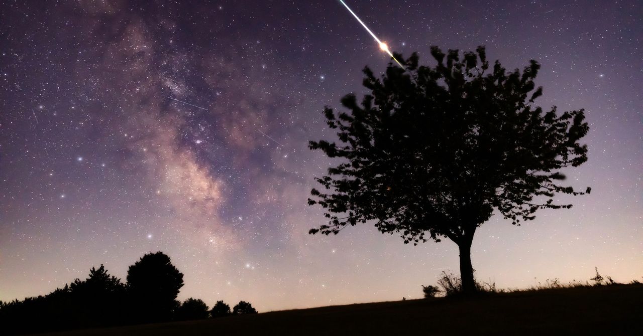 Spójrz w niebo - meteory będą "spadać" jak krople deszczu. Nadchodzi spektakularne widowisko