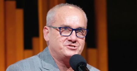 Syn Michała Olszańskiego jest gejem. Dziennikarz nie od razu go zaakceptował. "Uważałem, że to kolejna szpila, którą mi wbija"