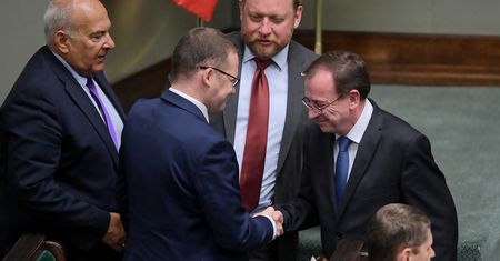 Początek współpracy z PiS? Posłowie PSL nie poparli wotum nieufności dla ministrów Kamińskiego i Ziobry