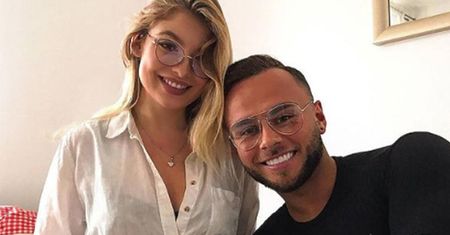 Monika i Chris z "Hotelu Paradise": zrobiła test ciążowy. Zaczęła płakać w łazience