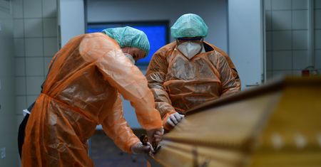 Niemcy. Przez COVID-19 krematorium nie nadąża. Zepsuły się dwa piece