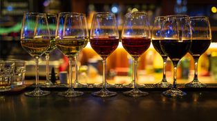 Zbadano pozycję alkoholu w polskim narodzie. Dane mogą zaskoczyć