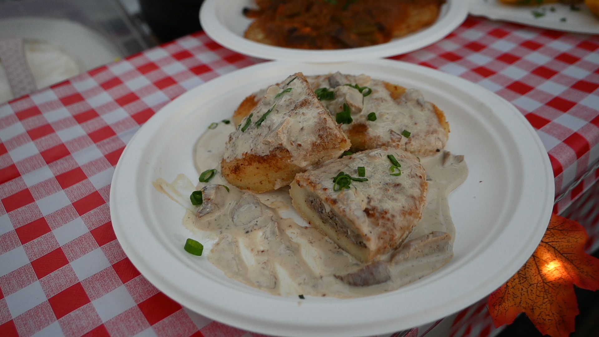 Farszynki z gęsią i sosem grzybowym