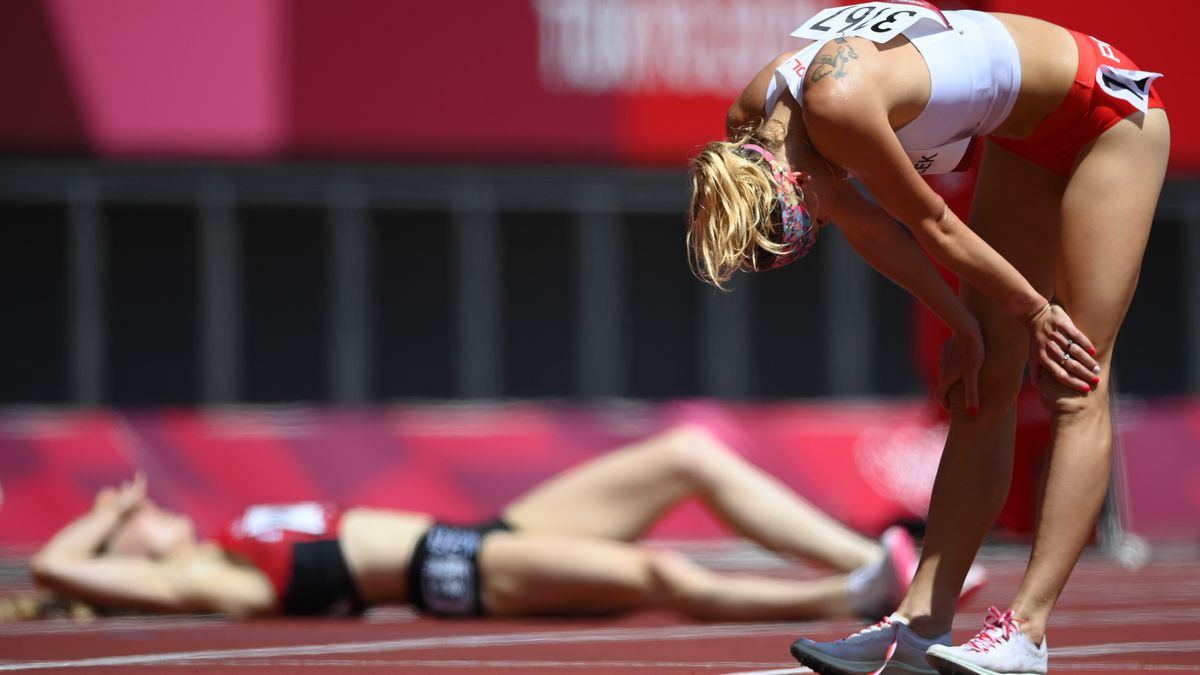 TOKYO, JAPAN - AUGUST 01: Alicja Konieczek of Team Poland reacts after competing in round one of the Women's 3000m Steeplechase heats on day nine of the Tokyo 2020 Olympic Games at Olympic Stadium on August 01, 2021 in Tokyo, Japan. (Photo by Matthias Hangst/Getty Images)