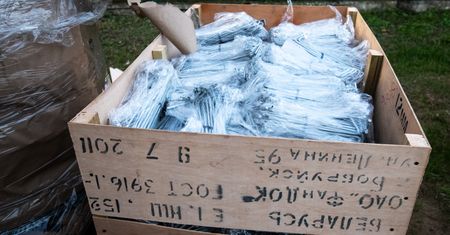 Płot Błaszczaka budowany z białoruskich materiałów? Komedia na granicy