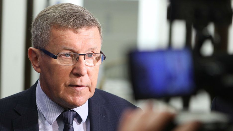 Zbigniew Kuźmiuk wzywa UE do przerwania karania Polski