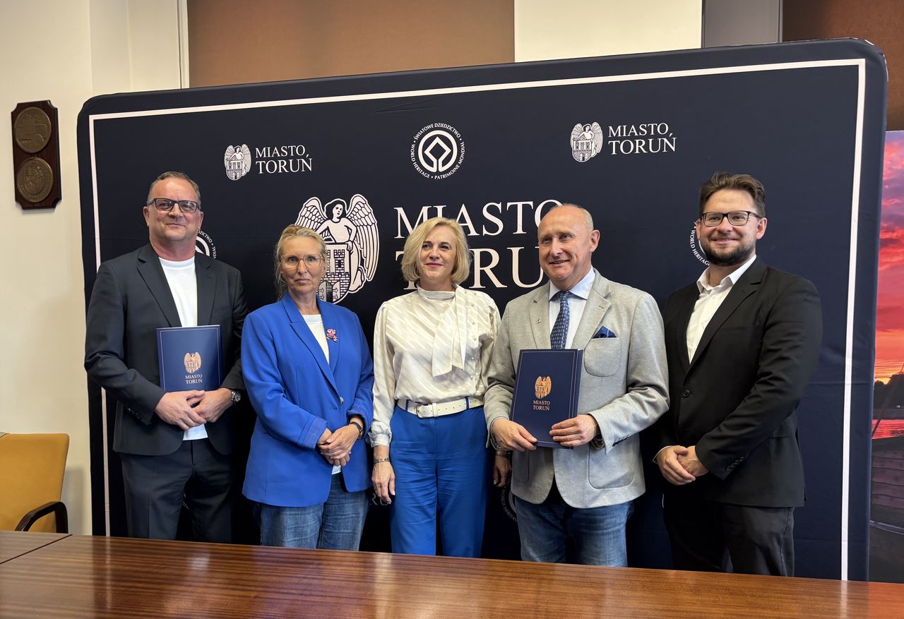 Toruń. Rusza modernizacja budynków przy ulicy Rolniczej. Podpisano umowę z wykonawcą