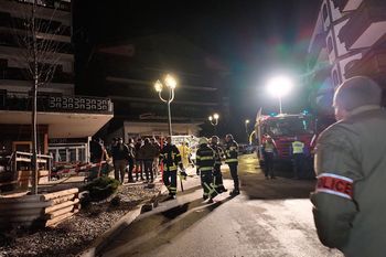 To oni są właścicielami lokalu w Szwajcarii. Właścicielka była w środku, gdy wybuchł pożar