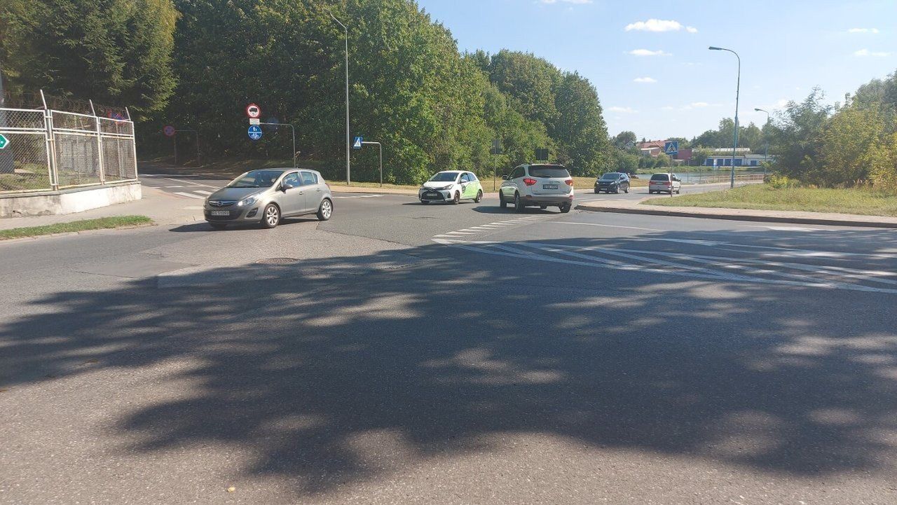 Otworzono już w pełni ulicę Batorego. Na kierowców czekać będą mandaty