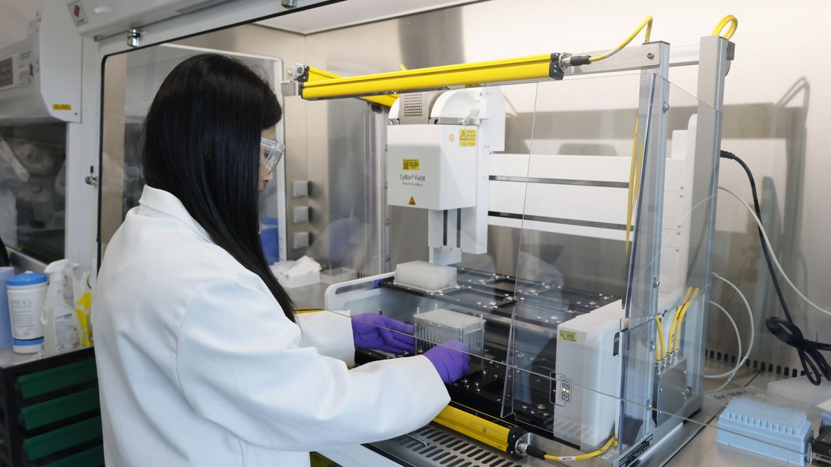 Zwolnienia w GSK w Poznaniu. Na zdjęciu laboratorium 