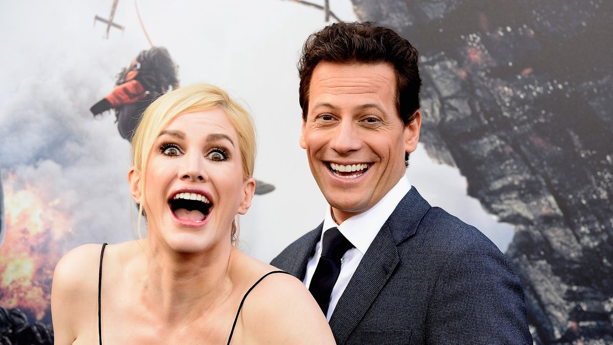 Ioan Gruffudd  w Alice Evans w 2015 roku