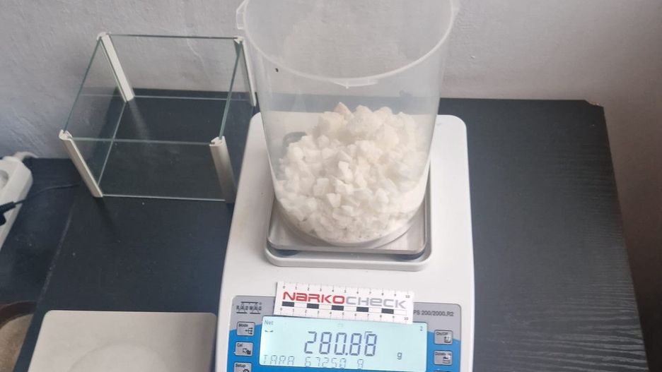 narkotyki waga z narkotykami