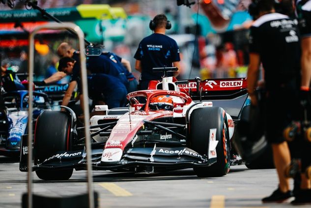 Kubica na torze Hungaroring pod koniec lipca