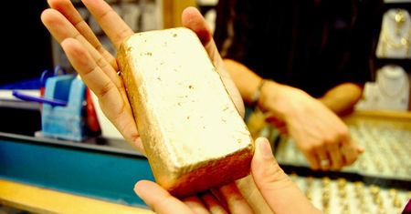 Gorączka złota. Mennica Skarbowa notuje niespotykany w historii popyt na kruszec