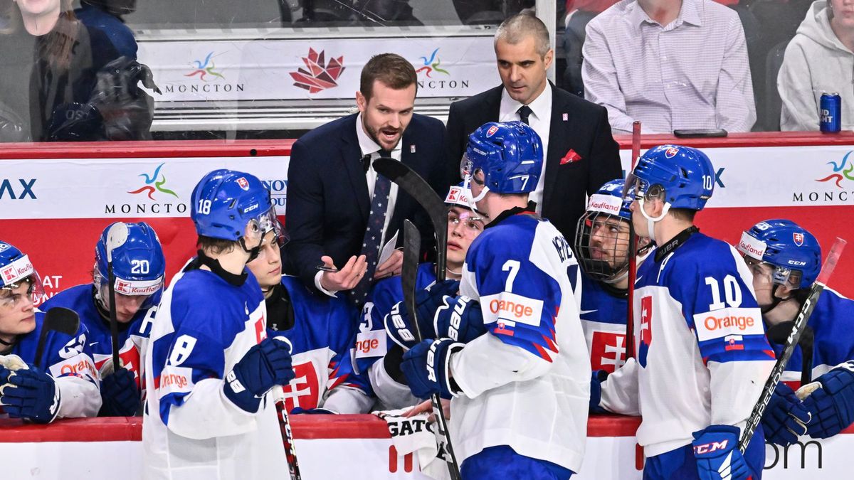 Zdjęcie okładkowe artykułu: Getty Images / Minas Panagiotakis / Na zdjęciu: hokejowa reprezentacja Słowacji