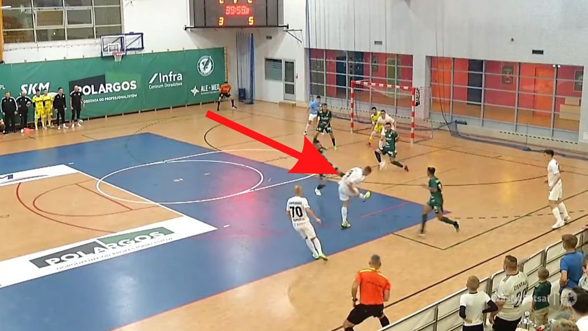 Zdjęcie okładkowe artykułu: YouTube / Futsal Ekstraklasa / Michał Klaus zszokował w końcówce